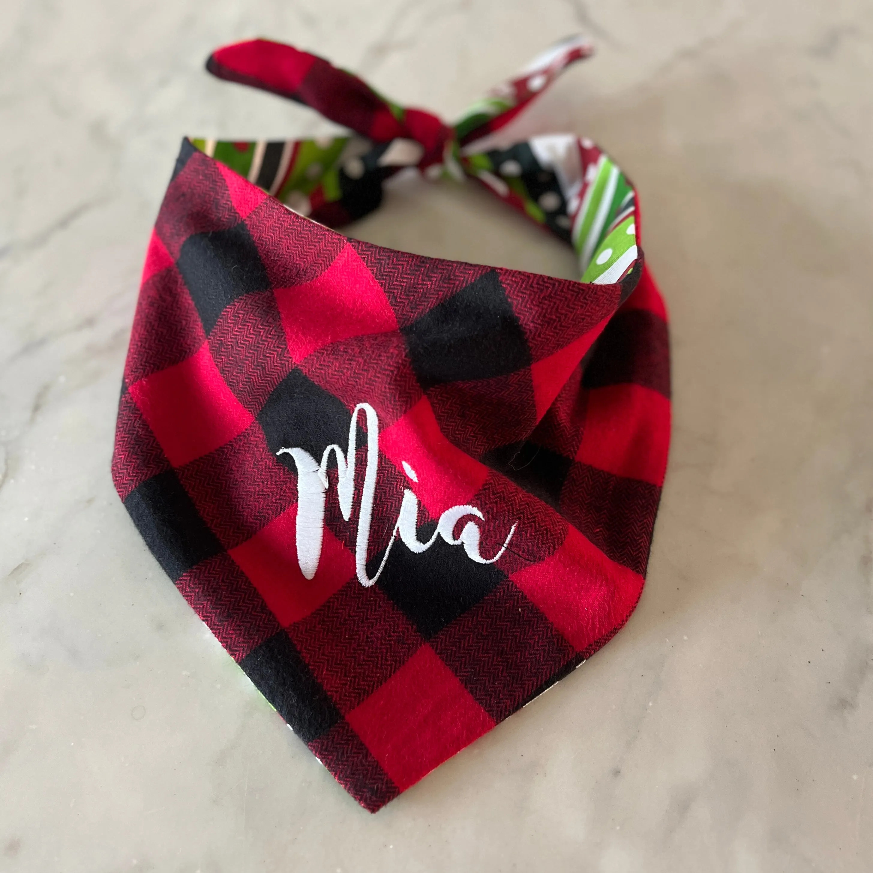 Christmas Plaid Dog Bandanas Perfect for Christmas Photos