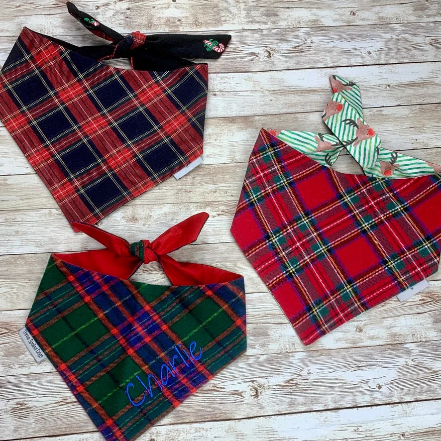 Christmas Plaid Dog Bandanas Perfect for Christmas Photos