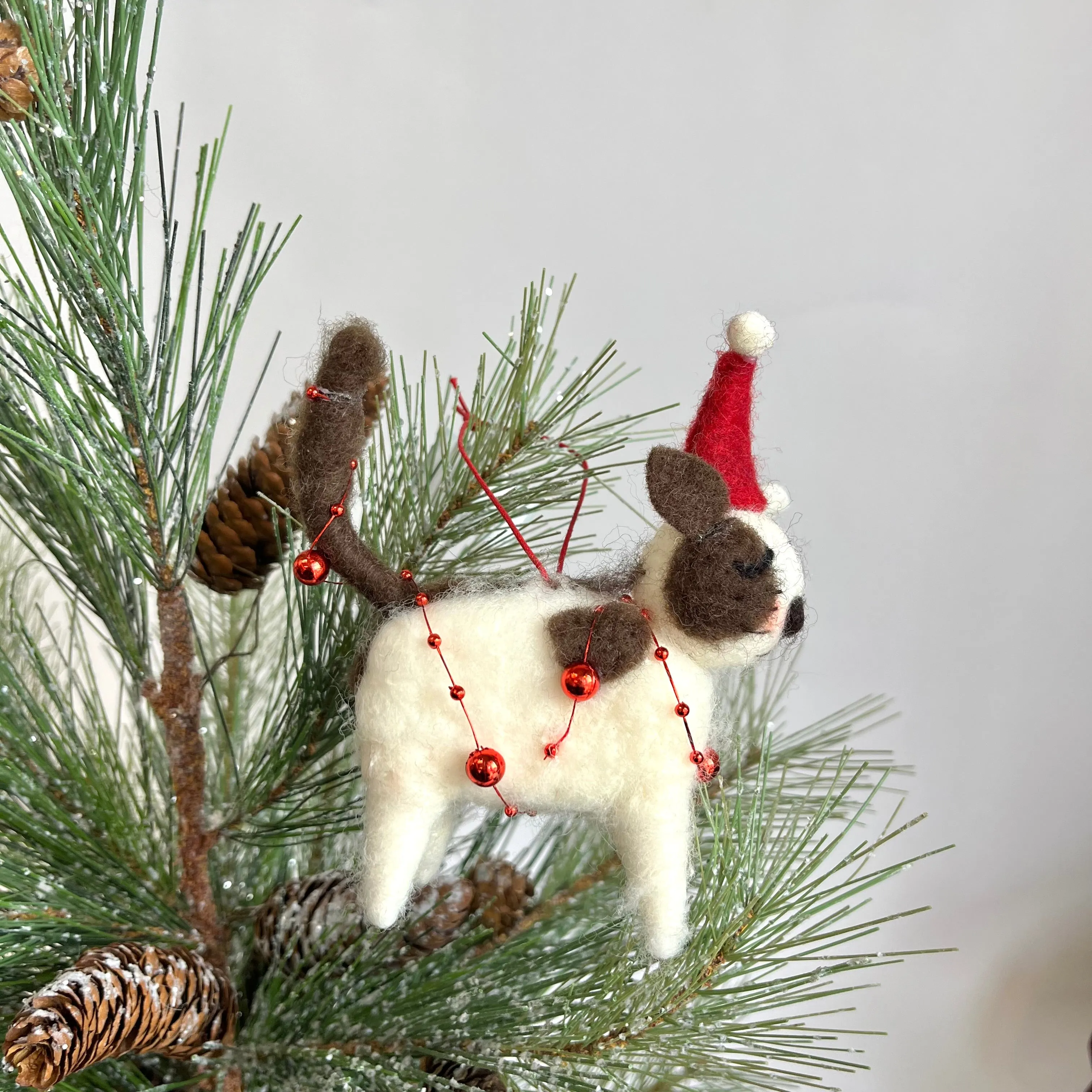 Felt White Cat Ornaments