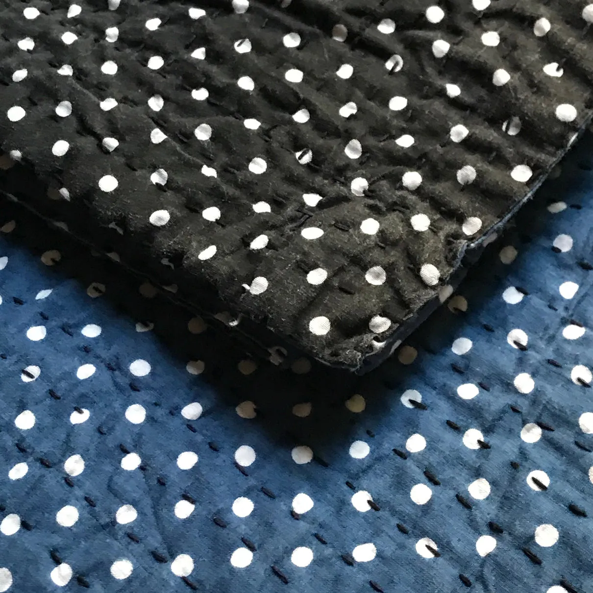 Polka Dots Newly Printed Queen Bedcover