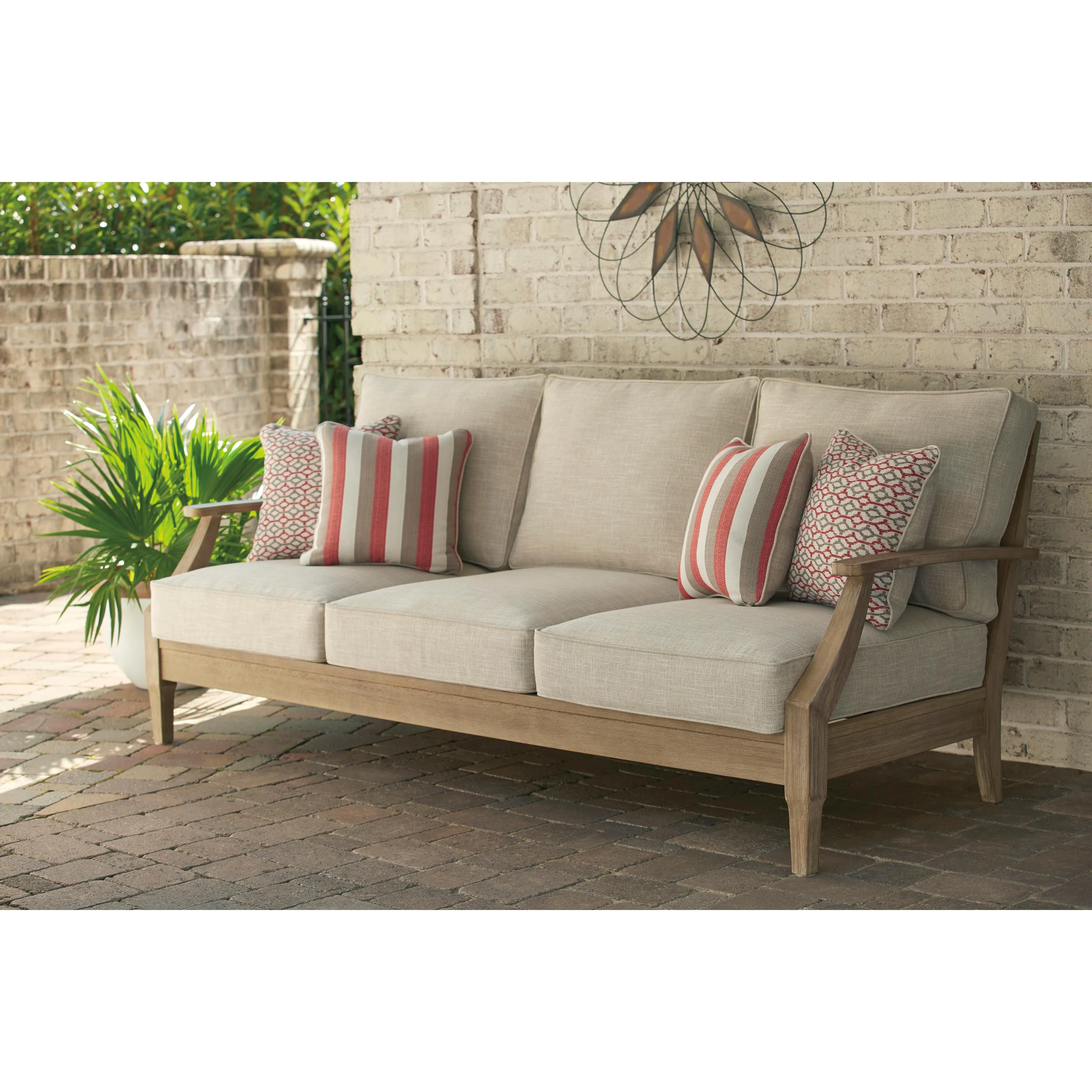 Signature Design by Ashley Clare View P801-838 Sofa with Cushion