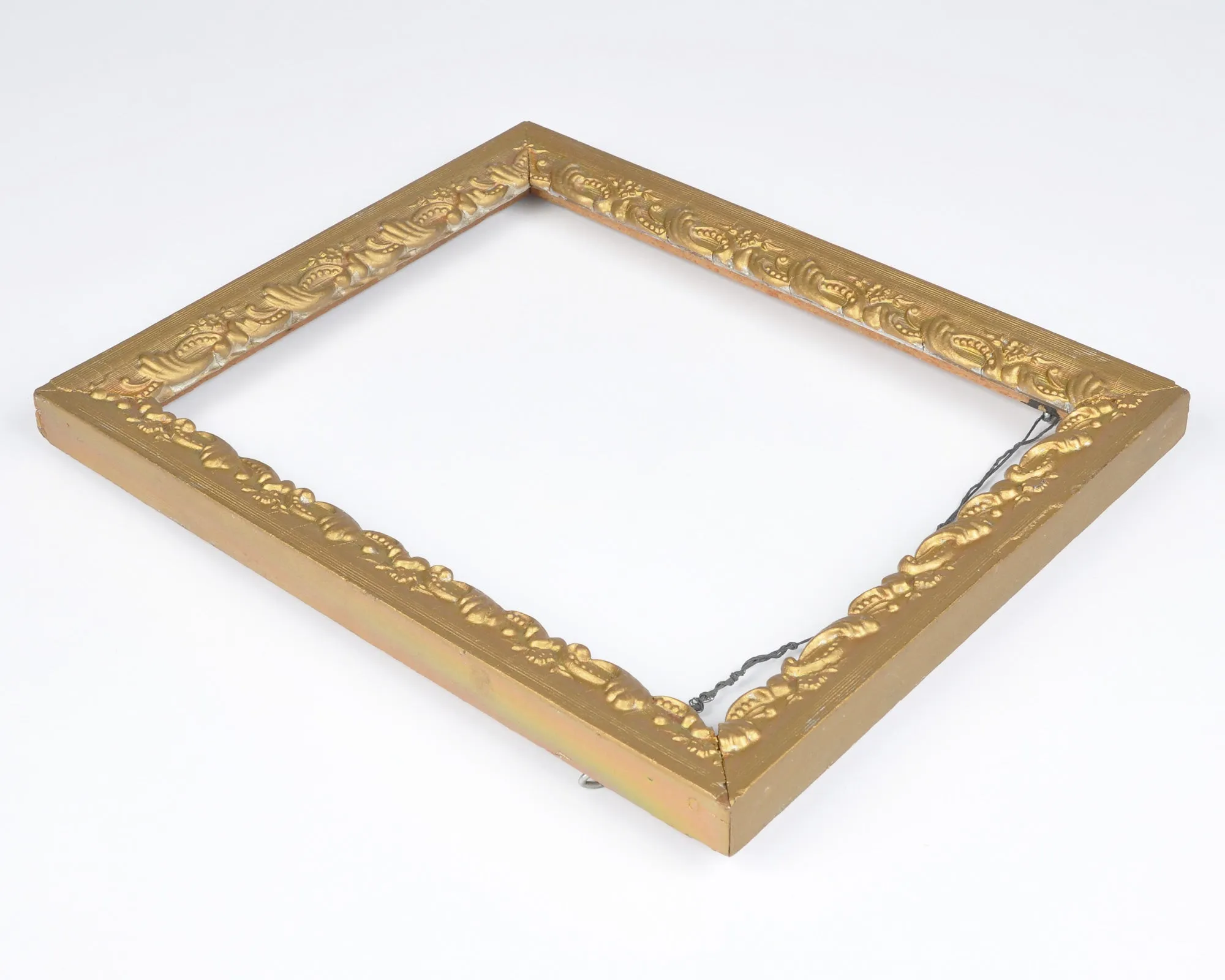 Vintage Ornate Wooden Picture Frame-Gold-Antique Victorian Style-8x10 Inch Canvas Frame